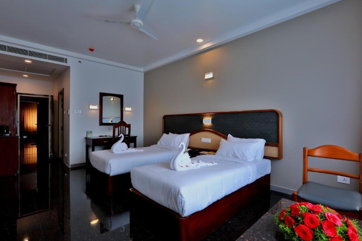 Lemongrass Inn Munnar Anachal Exterior foto